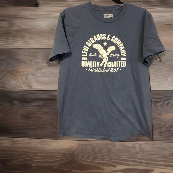 Levi's Strauss & Company Built Strong Quality Crafted Large T-Shirt Graphic Tee - Picture 1 of 6